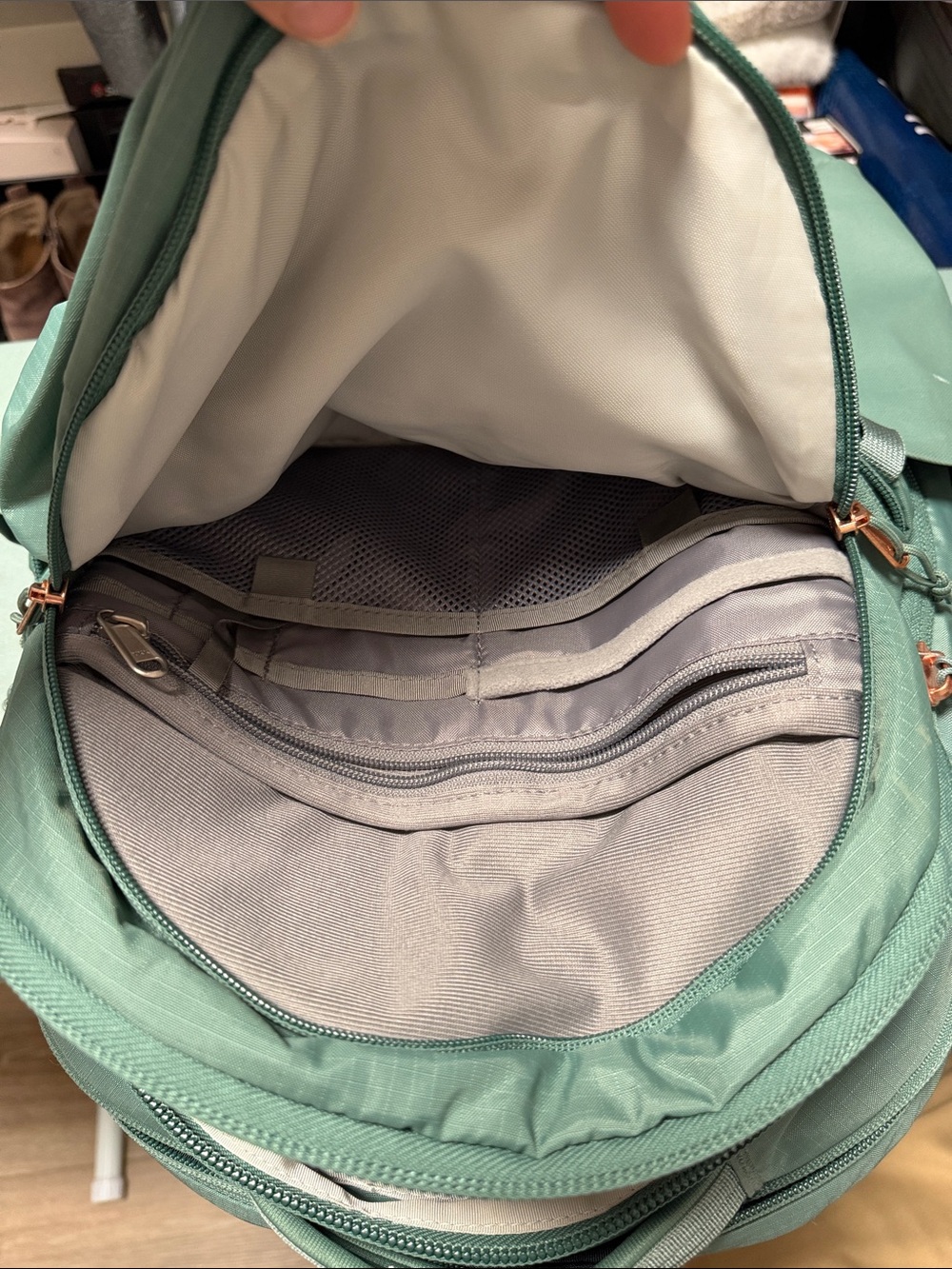The North Face Surge Lux II Backpack - Teal - Picture 3 of 6
